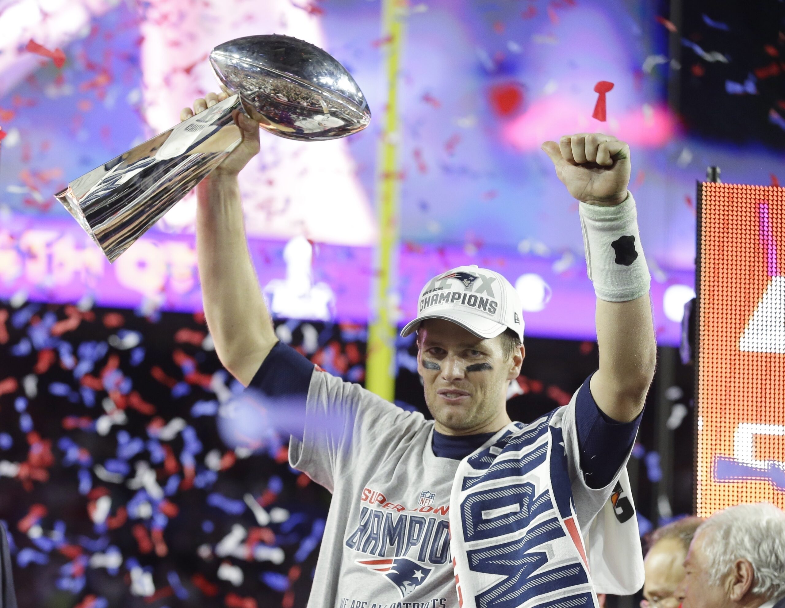Tom Brady Thanks Patriots for Statement on Retirement: ‘Love You All’