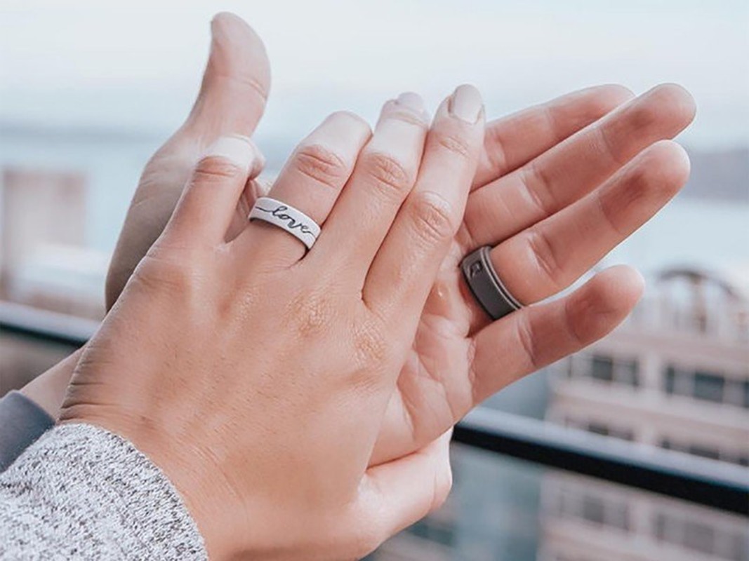 Silicone Wedding Rings for Women & Men | Everything You Need To Know